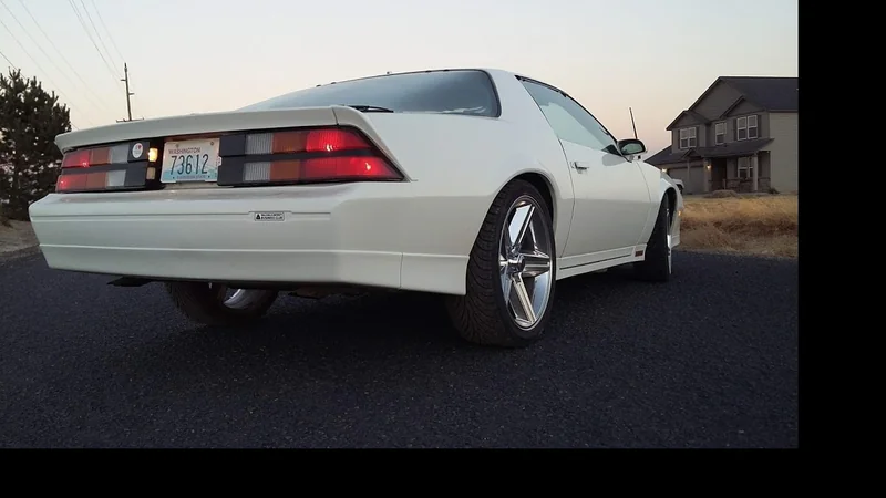 1984 Chevrolet Camaro 2