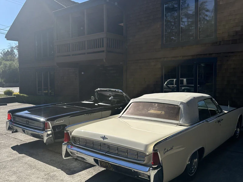 1963 Lincoln Continental