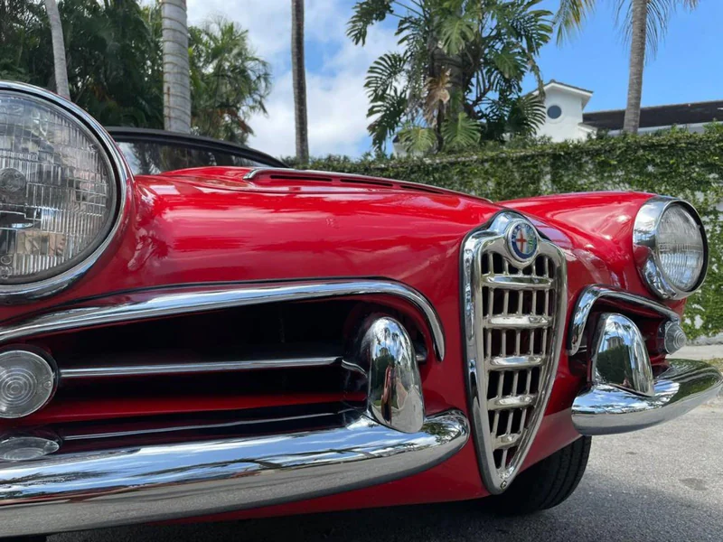 1965 Alfa Romeo Giulia Spider 7
