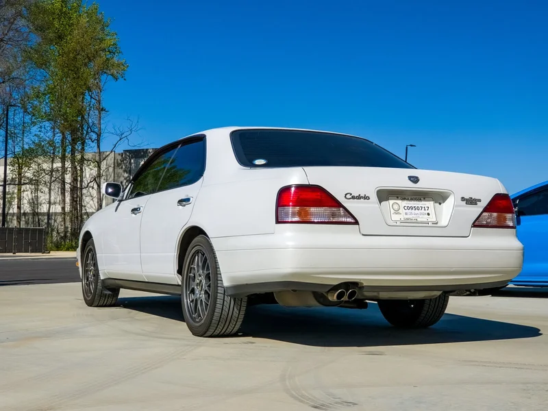 1996 Nissan Cedric