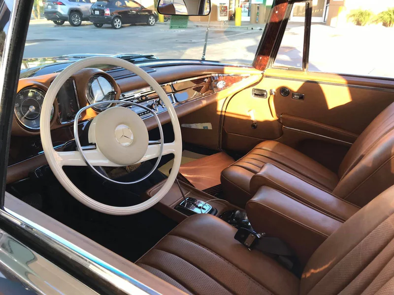 1970 Mercedes-Benz 280SE Base 6