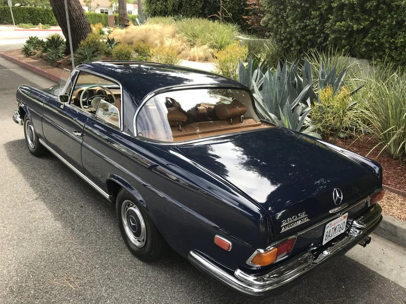 1970 Mercedes-Benz 280SE Base 7