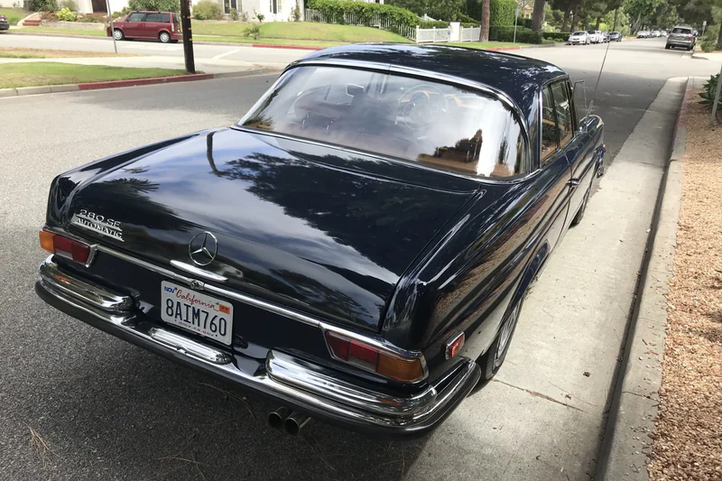 1970 Mercedes-Benz 280SE Base 11