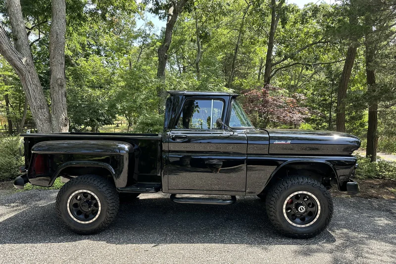 1960 Chevrolet Apache