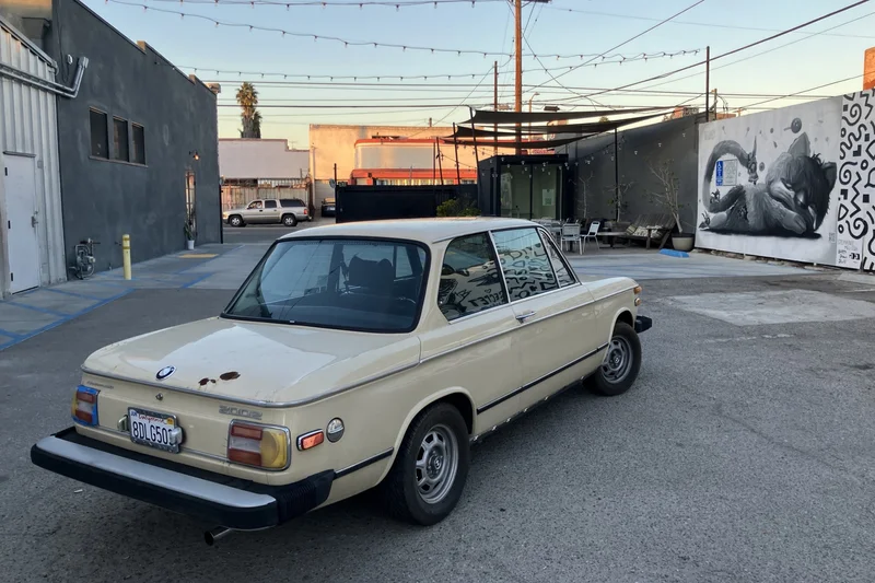 1974 BMW 2002 Base 6