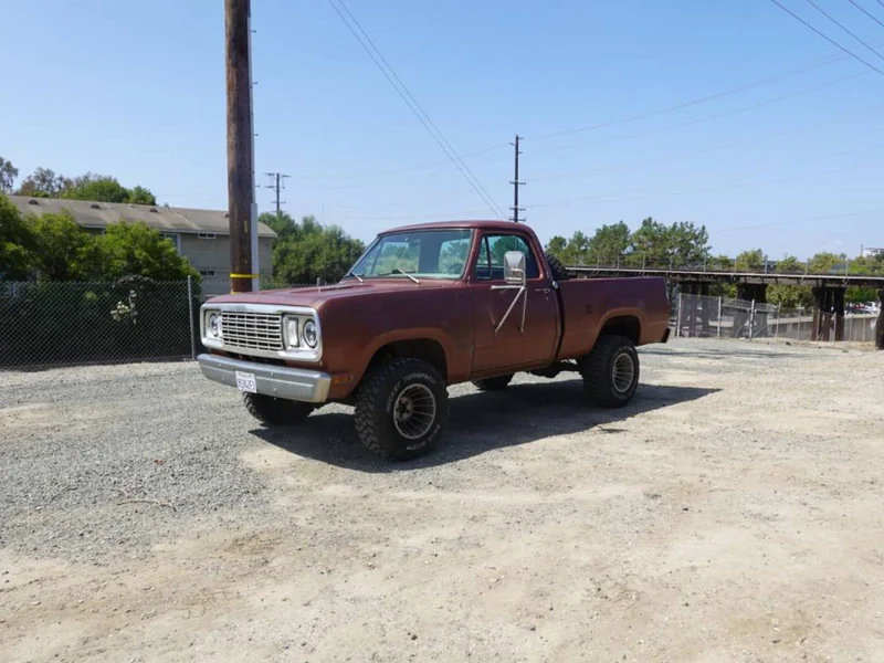 1977 Dodge W150 1/2 Ton H-D 3
