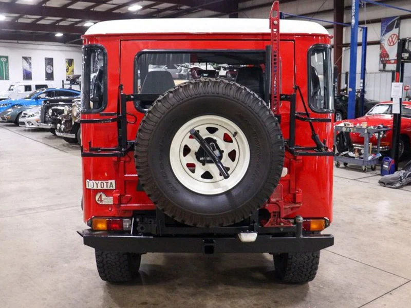 1974 Toyota Land Cruiser FJ40 4