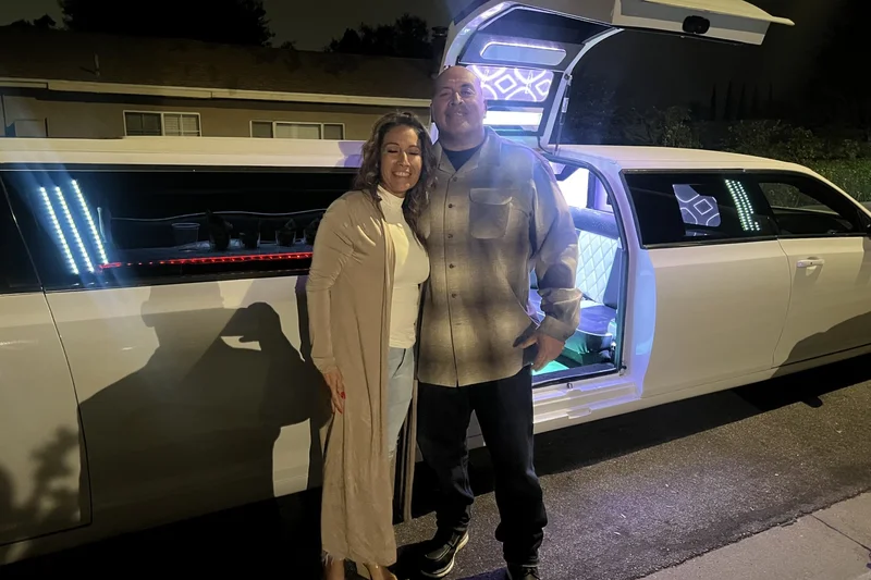 2014 Chrysler 300 limousine 7
