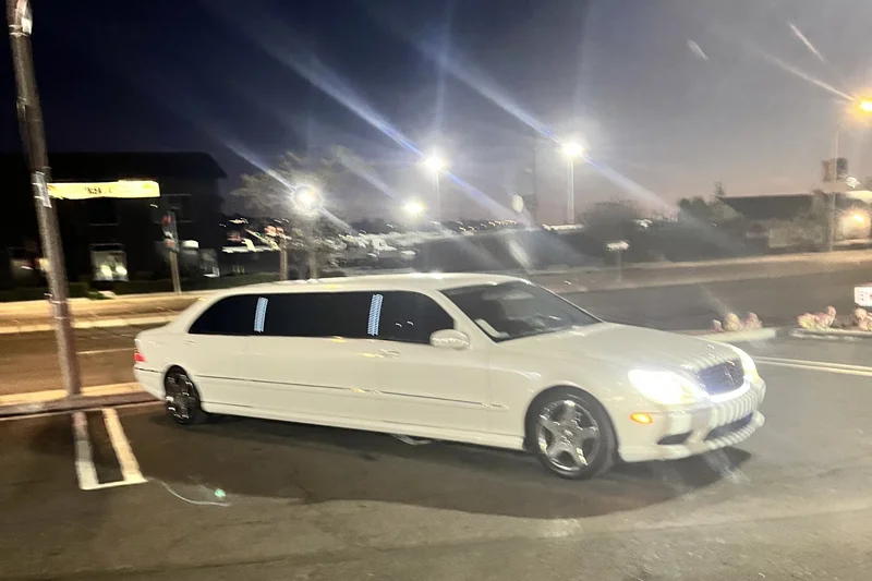 2006 Mercedes-Benz S500 limousine 3