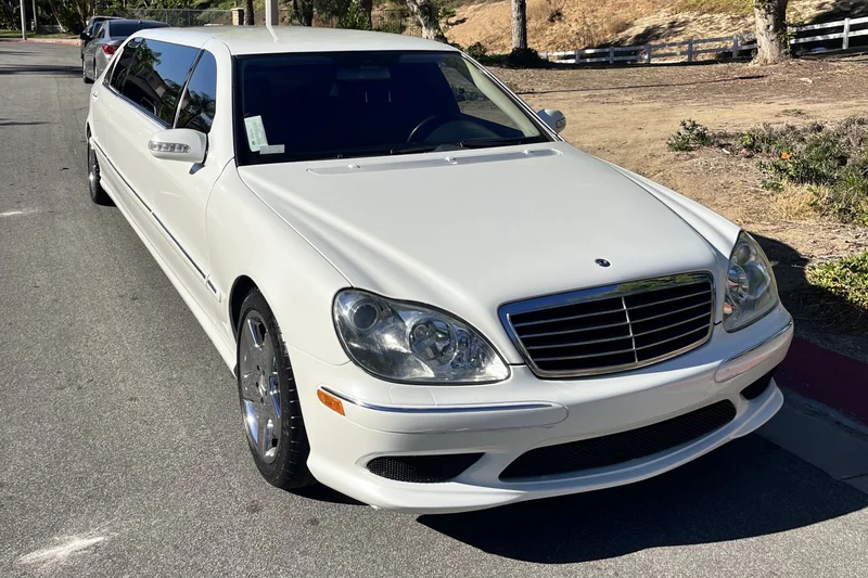 2006 Mercedes-Benz S500 limousine 11
