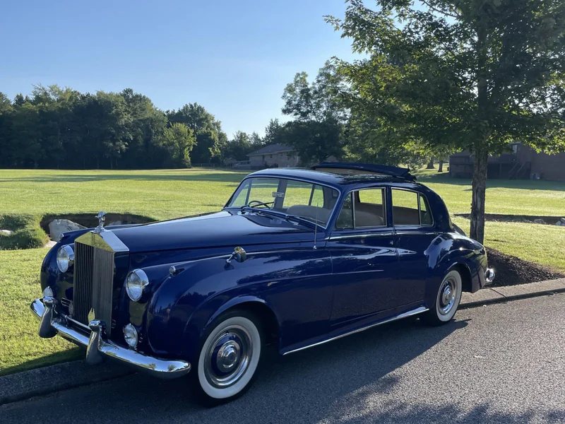 1960 Rolls-Royce Silver Cloud II in Georgetown 3