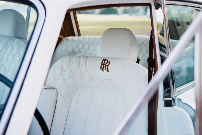 1971 Rolls-Royce Silver Shadow Base 20