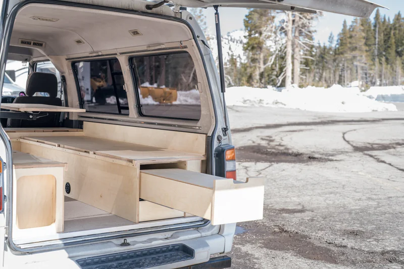 1992 Mitsubishi Delica Star Wagon Exceed 9