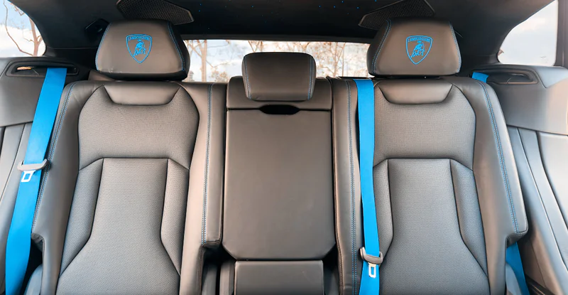 2018 Lamborghini Urus 7