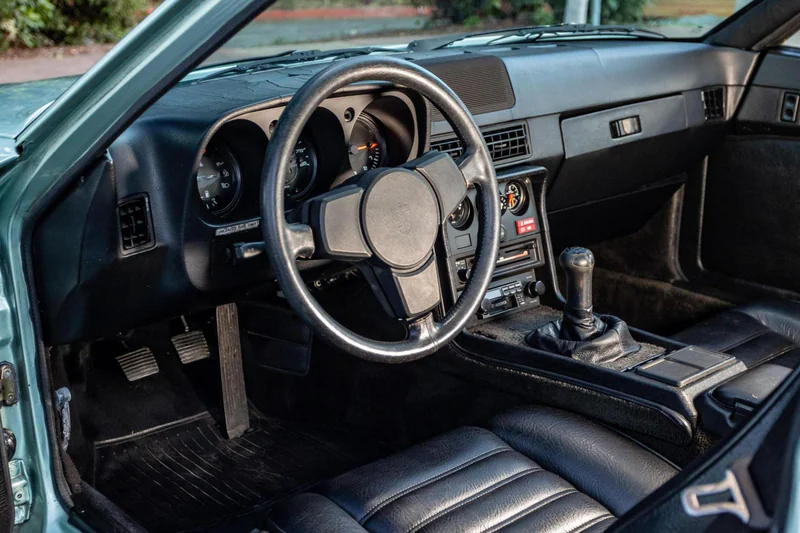 1982 Porsche 924 Base 3