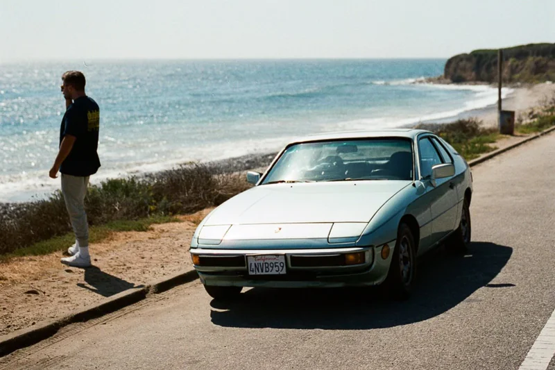 1982 Porsche 924 Base 6