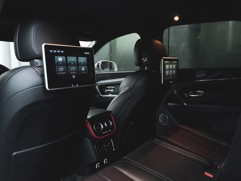 2020 Bentley Bentayga Sport 9