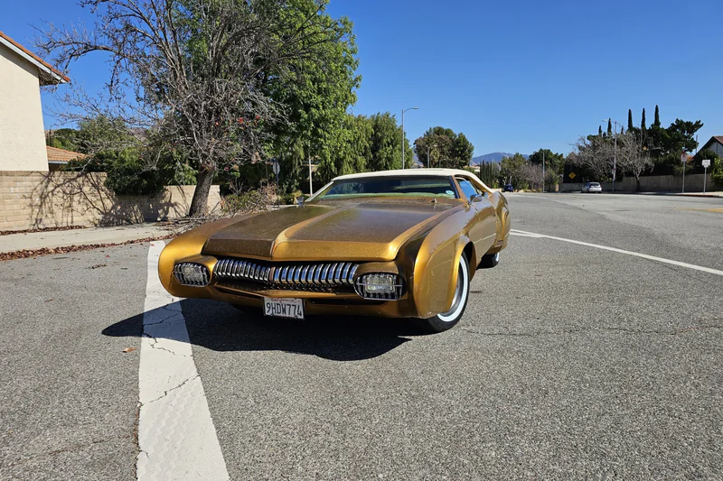1966 Buick Riviera Base 2
