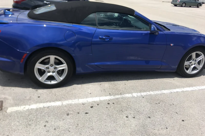 2020 Chevrolet Camaro convertible 3