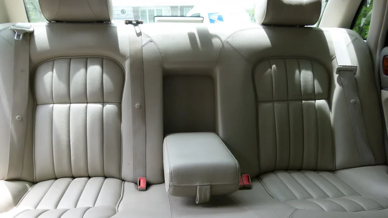 1997 Jaguar XJ-6L 4