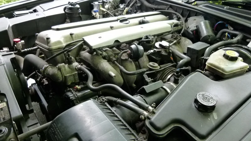 1997 Jaguar XJ-6L 7