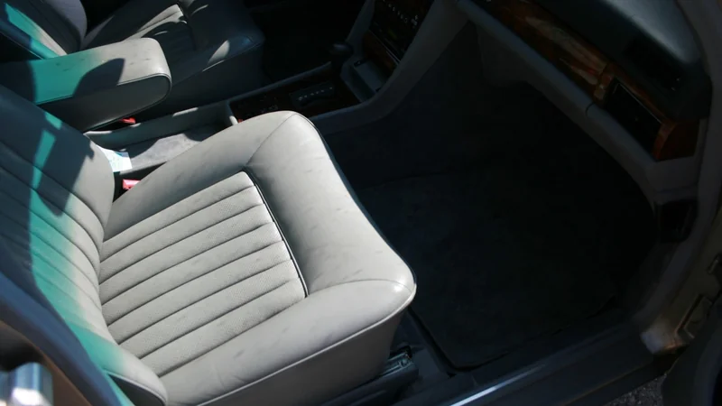 1985 Mercedes-Benz 500SEL 7