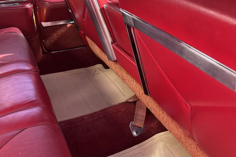 1965 Cadillac DeVille Convertible Coupe 22
