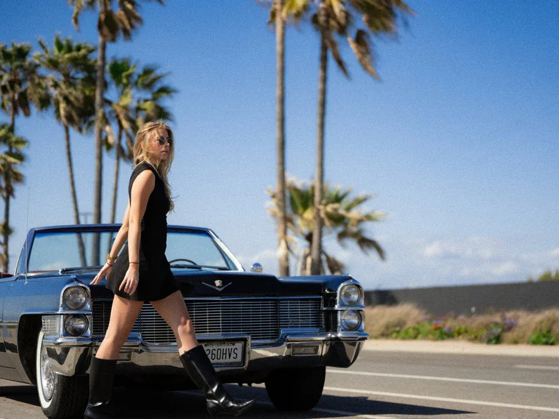 1965 Cadillac DeVille Convertible Coupe 5