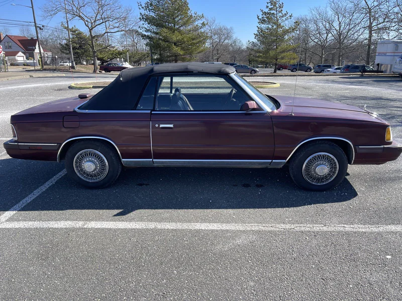 1986 Chrysler LeBaron Base 5