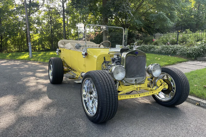 1920 Ford Model TT hot rod 2