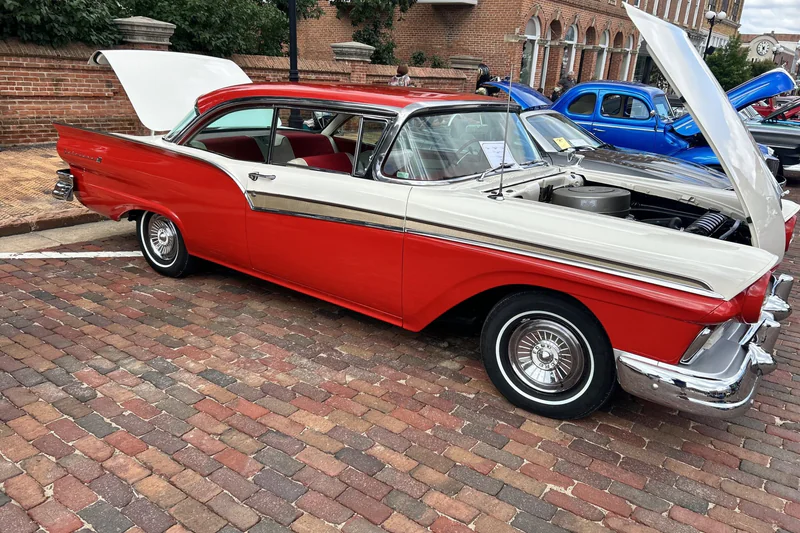1957 Ford Fairlane 500