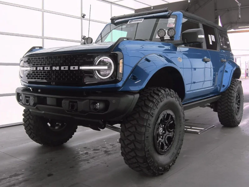 2022 Ford Bronco Wildtrak Sasquatch Package 2