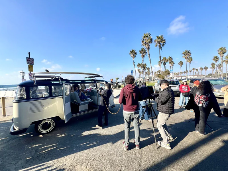 1974 Volkswagen Bus 23 window 8