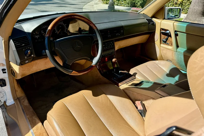 1992 Mercedes-Benz 500 SL Base 13
