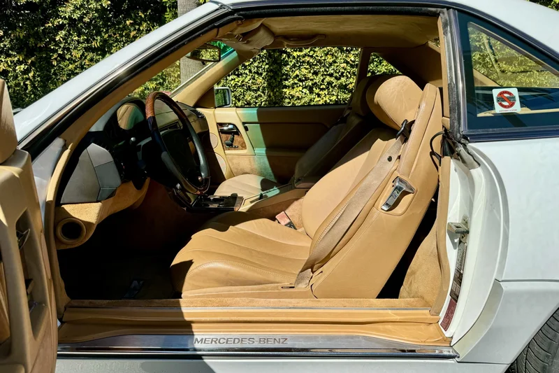 1992 Mercedes-Benz 500 SL Base 14