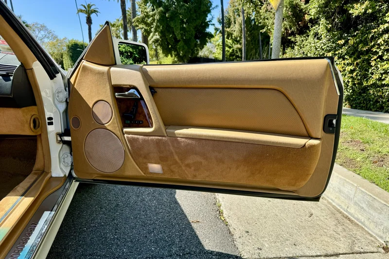 1992 Mercedes-Benz 500 SL Base 17