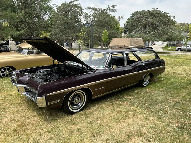1967 Pontiac Executive Wagon