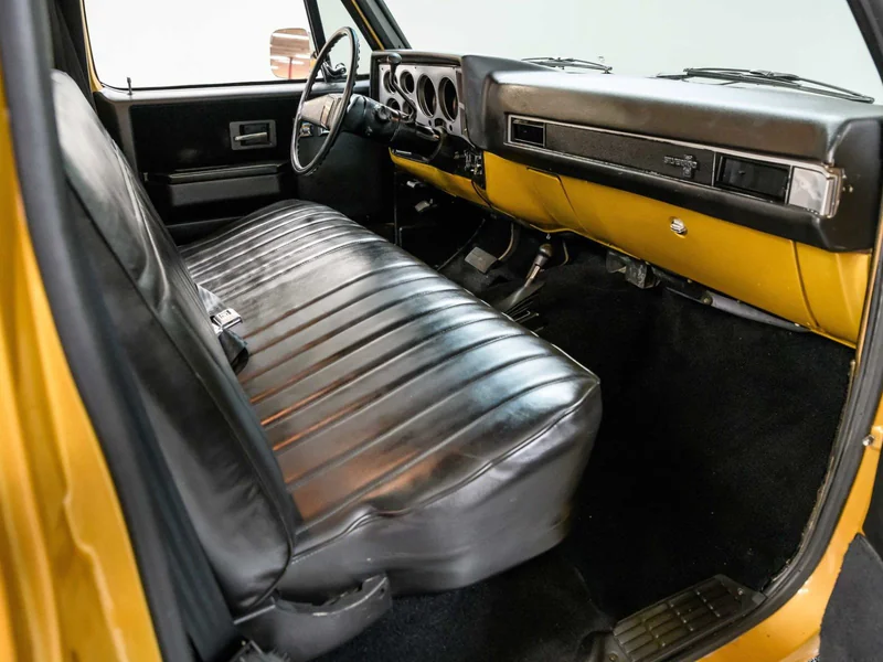 1985 Chevrolet K10 in Los Angeles 14