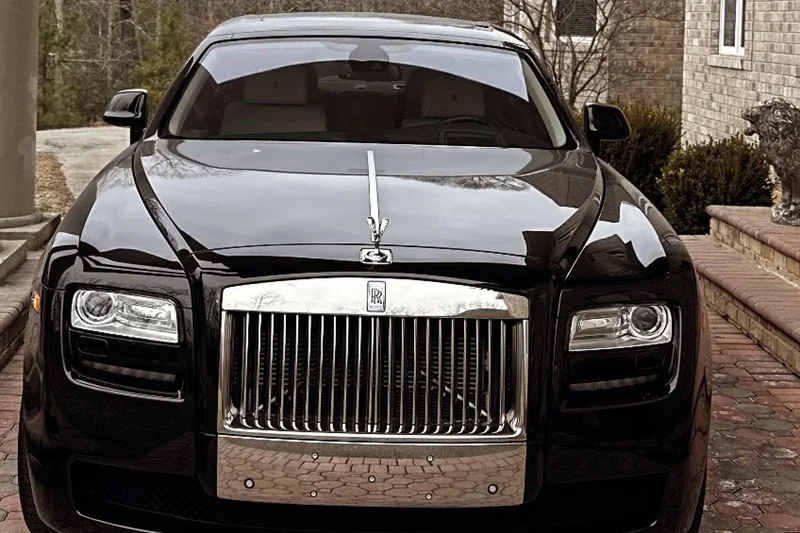 2012 Rolls-Royce Ghost Base 5