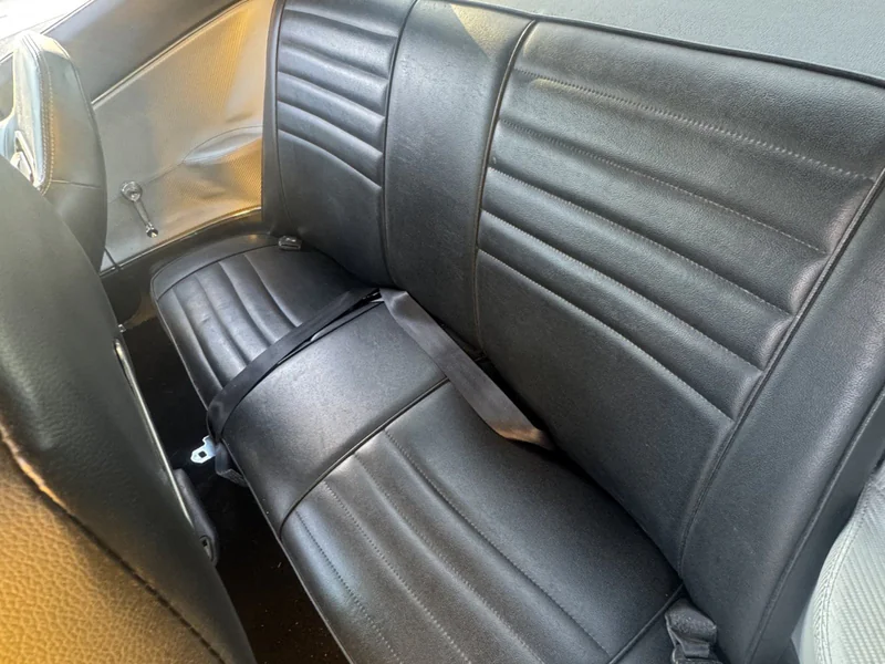 1970 Plymouth Barracuda Base 6