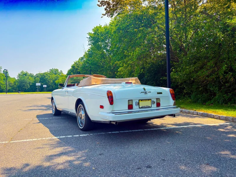 1985 Rolls-Royce Corniche