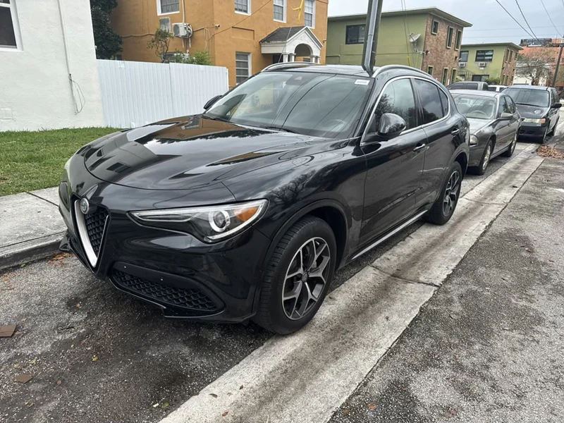 2020 Alfa Romeo Stelvio TI 2