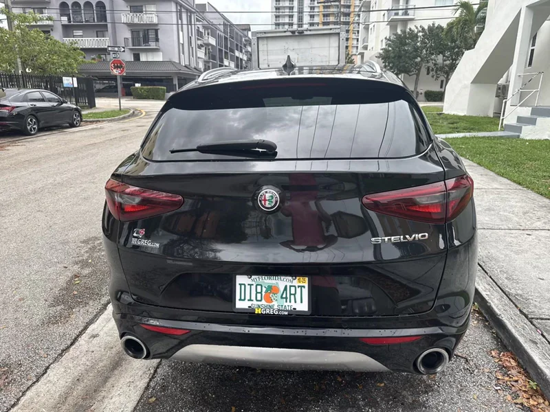 2020 Alfa Romeo Stelvio TI 3