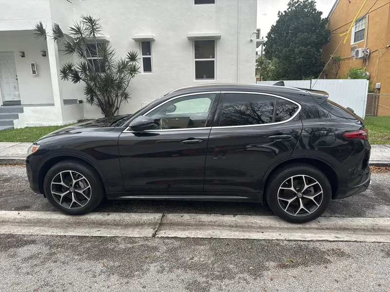 2020 Alfa Romeo Stelvio TI 6