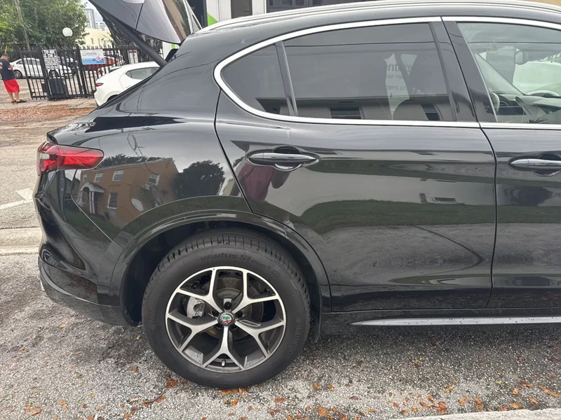 2020 Alfa Romeo Stelvio TI 7