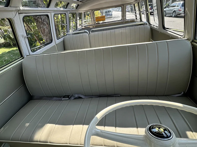 1960 Volkswagen 23 Window Deluxe Bus 5