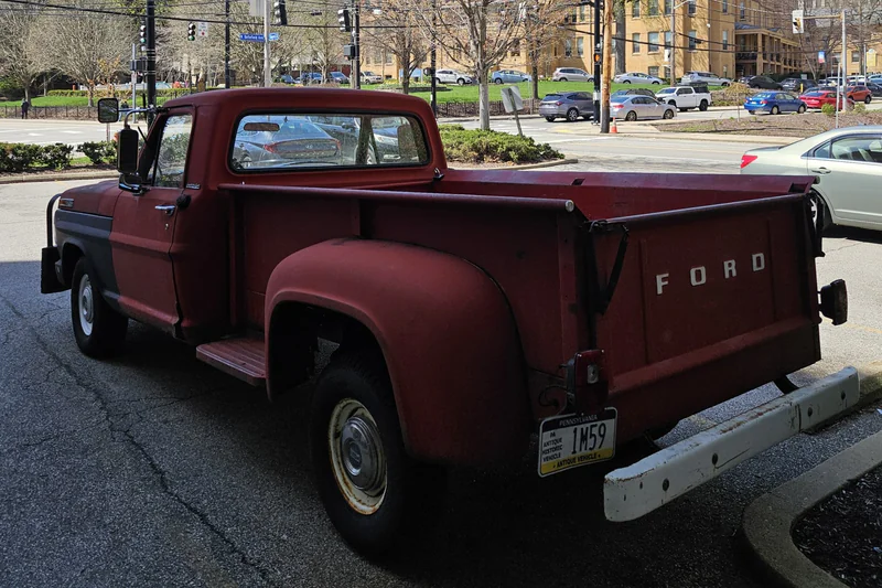 1968 Ford F-100