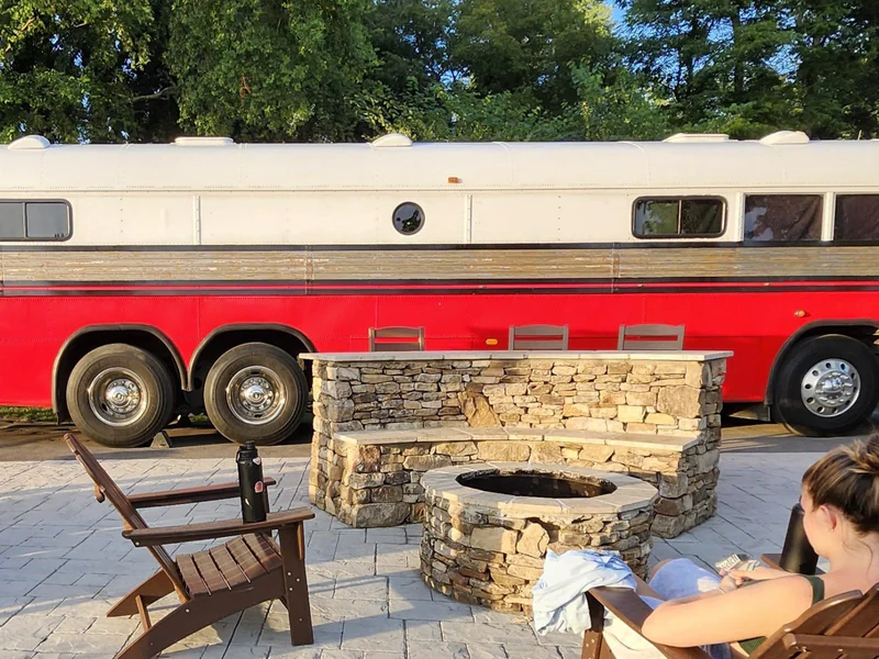 1986 Crown Coach Super Coach 3