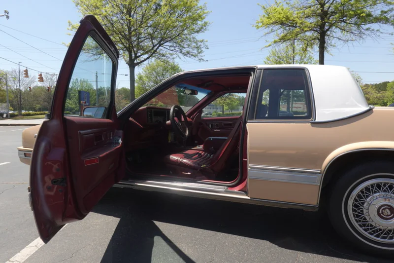 1989 Cadillac Eldorado Base 8