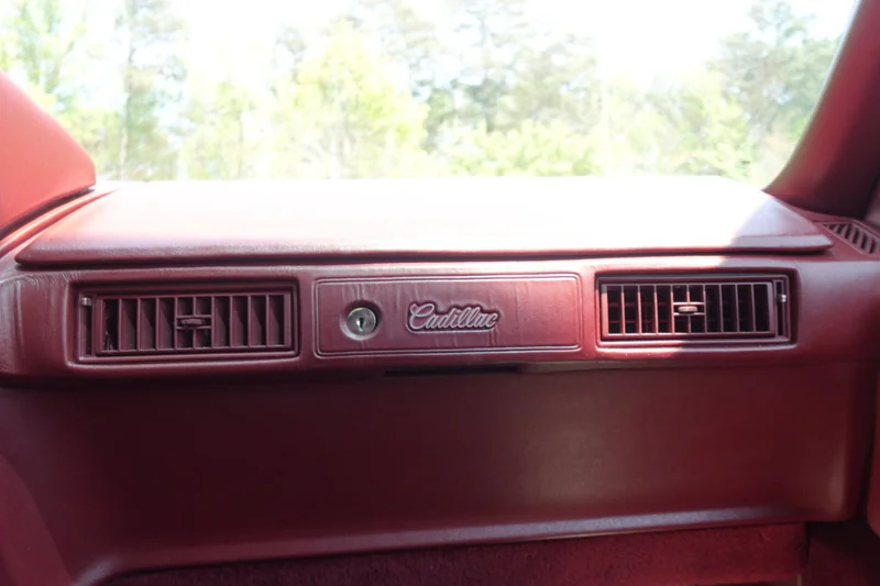 1989 Cadillac Eldorado Base 12